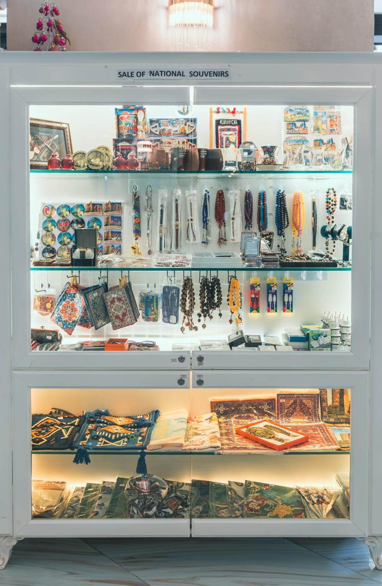 Alba Hotel & Spa Baku Exterior photo A display case