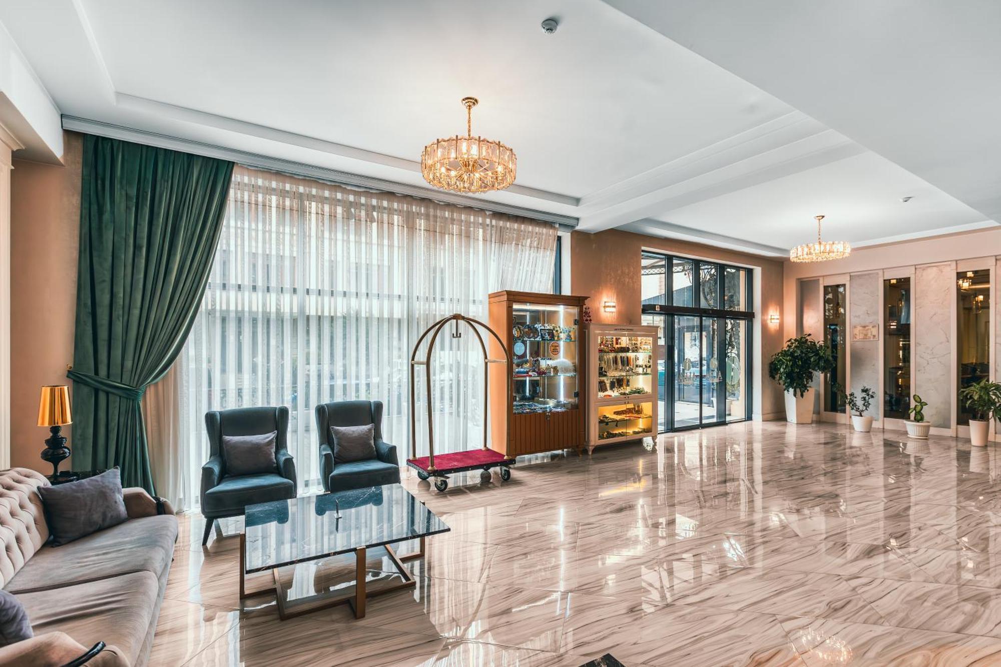 Alba Hotel & Spa Baku Exterior photo Lobby