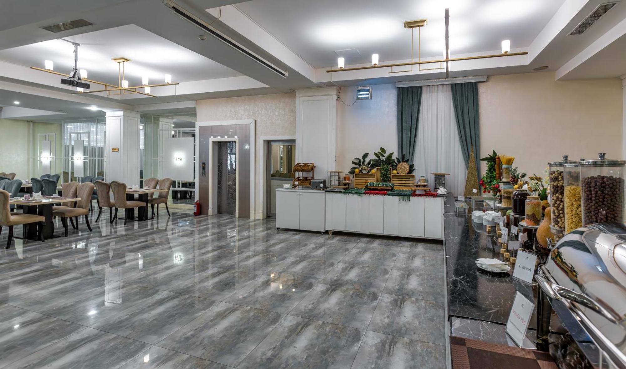 Alba Hotel & Spa Baku Exterior photo Lobby