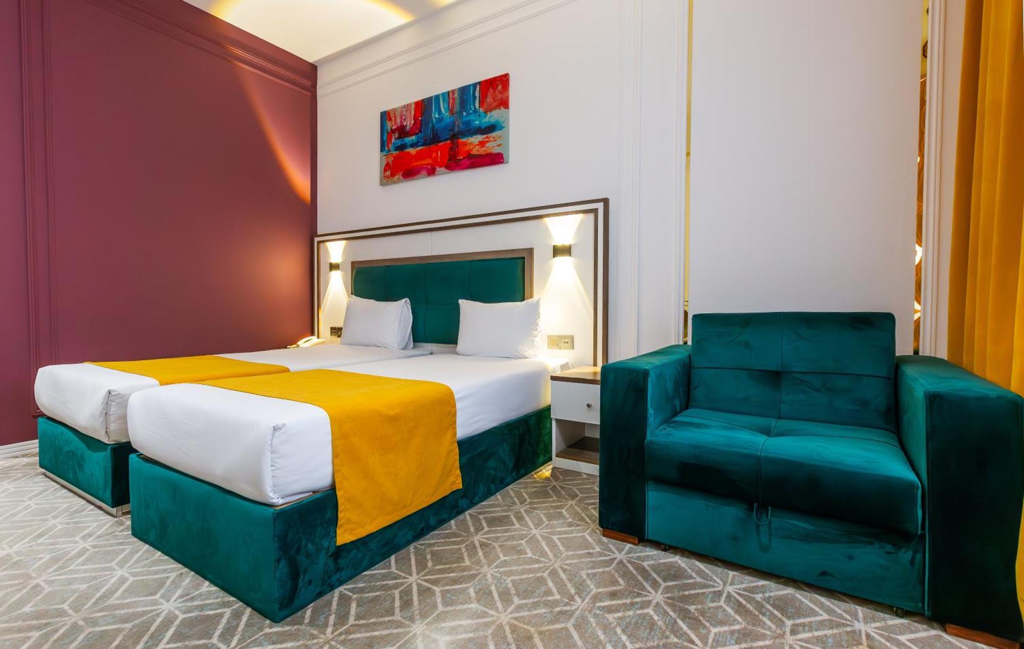 Alba Hotel & Spa Baku Exterior photo Deluxe room